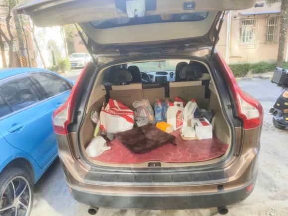 [上海·吉J] 二手沃尔沃沃尔沃XC602011款 2.0T 智尊版