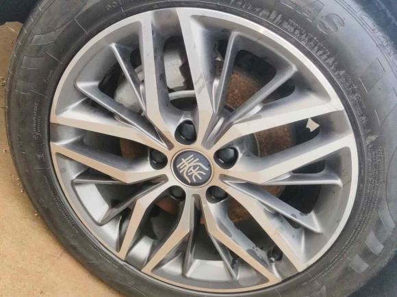 [广州·粤A] 二手比亚迪秦PLUS2021款 DM-i 120KM 尊贵型