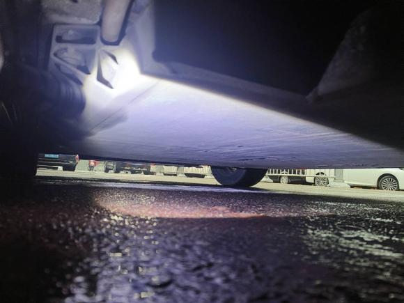 [成都·川A] 二手北京汽车北京EU52018款 R500 智风版