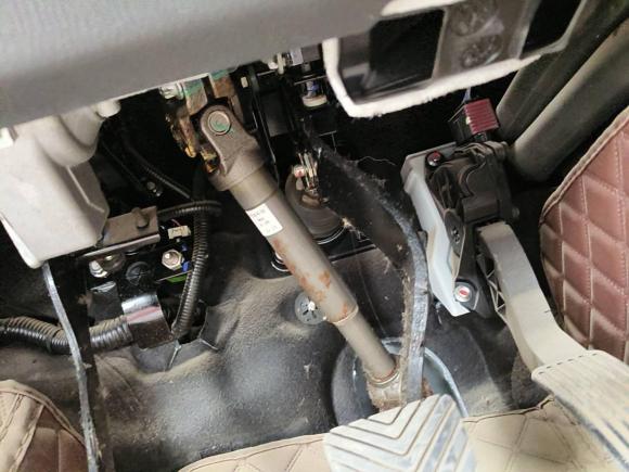 [济南·鲁A] 二手长安逸动DT2018款 1.6L 手动智享型