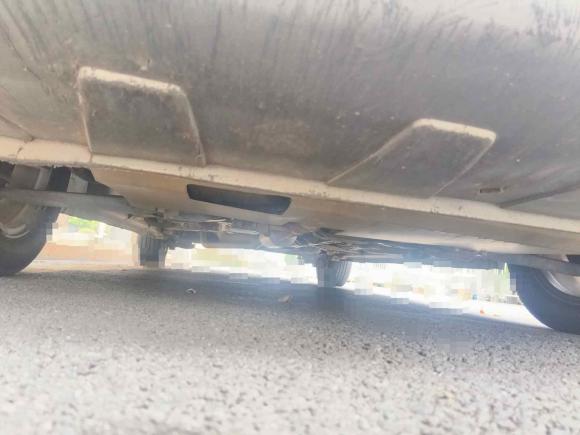 [武汉·鄂A] 二手长安凯程长安欧尚A6002016款 1.5L 手动豪华型7座