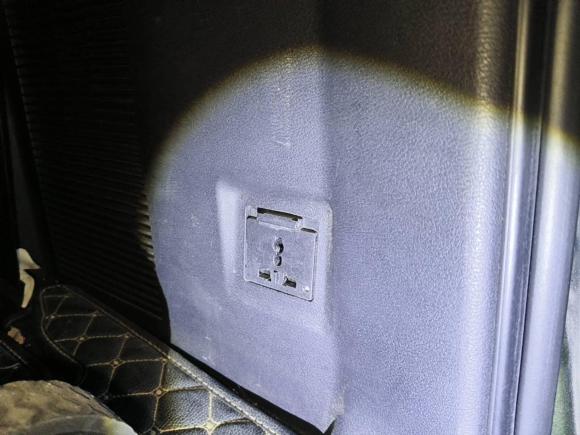 [西安·陕A] 二手哈弗哈弗H92017款 2.0T 柴油四驱豪华型 7座