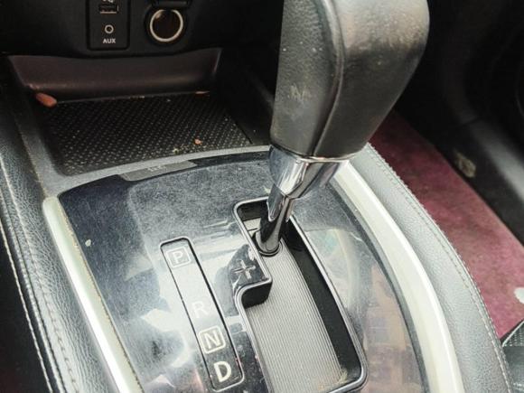 [温州·浙C] 二手日产奇骏2014款 2.0L CVT舒适版 2WD