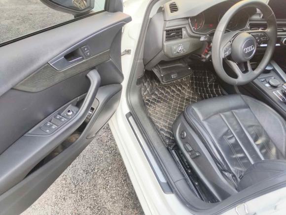 [南昌·赣A] 二手奥迪奥迪A4L2017款 45 TFSI quattro 风尚型