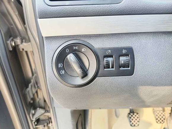 [常州·苏M] 二手大众途安2015款 1.4T 手动风尚版5座