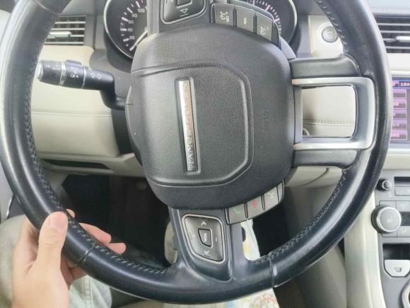 [金华·苏L] 二手路虎揽胜极光2013款 2.0T 5门耀致版