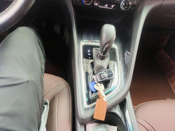 [苏州·苏E] 二手别克别克GL62018款 18T 6座豪华型