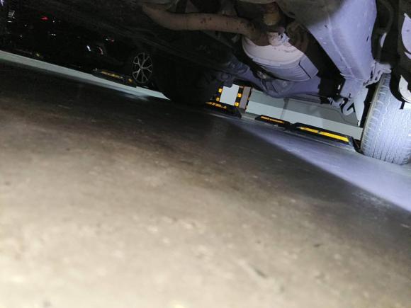 [武汉·鄂A] 二手丰田兰德酷路泽2015款 4.0L V6 中东低配版