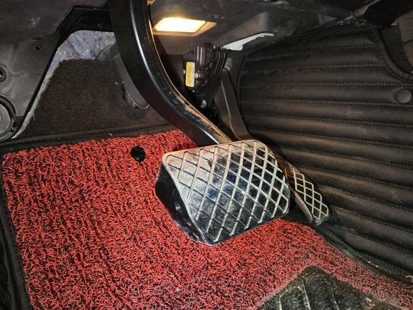 [深圳·粤B] 二手大众途锐2011款 3.0TSI 高配型