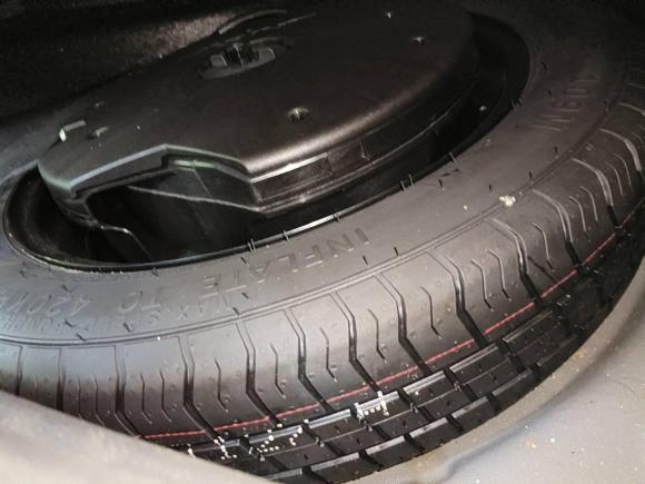 [广州·鲁L] 二手红旗红旗HS52022款 2.0T 智联旗享版