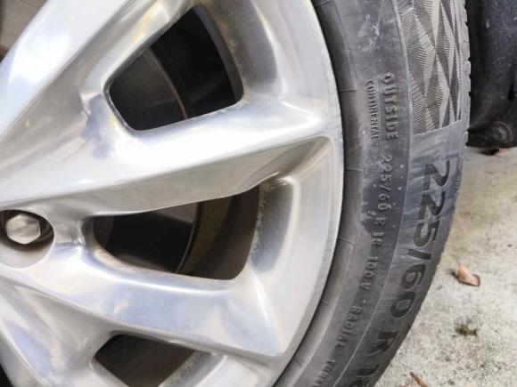 [上海·沪A] 二手Jeep自由光2016款 2.4L 优越版