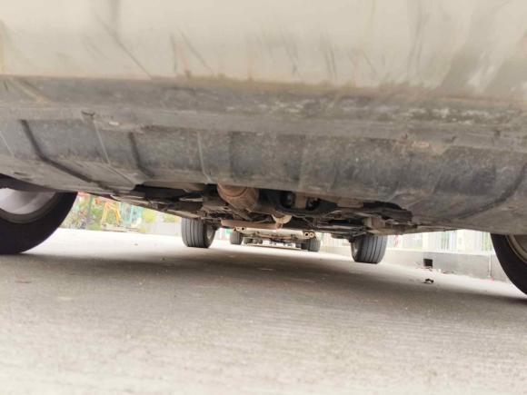 [佛山·粤X] 二手长安长安CS152016款 1.5L 手动时尚版