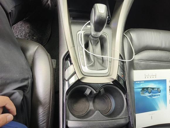 [广州·桂R] 二手福特蒙迪欧2013款 2.0L GTDi240旗舰型