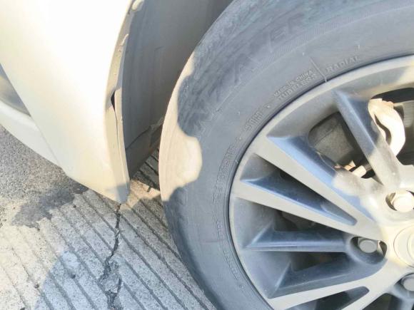 [宁波·浙B] 二手丰田雷凌2016款 双擎 1.8H GS E-CVT精英天窗版