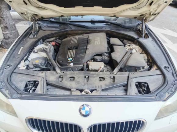 [深圳·粤T] 二手宝马宝马5系2012款 523Li 领先型