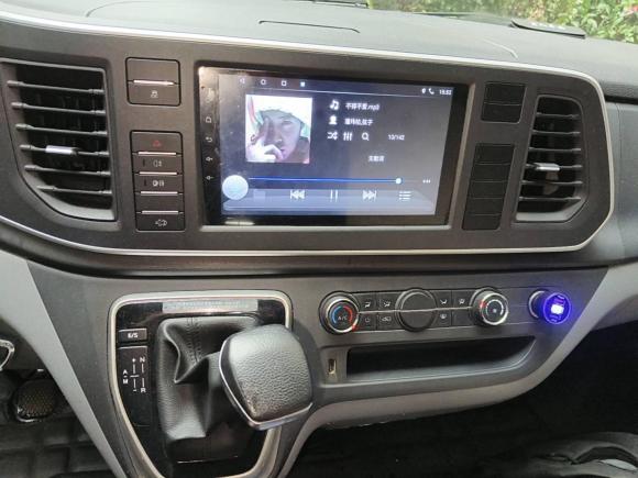 [西安·陕U] 二手上汽大通MAXUS新途V802021款 2.0T AMT经典傲运通短轴中顶5/6座