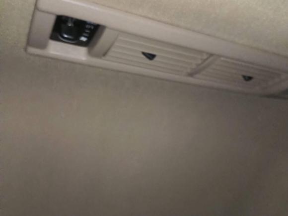 [成都·川A] 二手福田风景G52023款 2.0T柴油专业版明窗5-9座4F20TC3