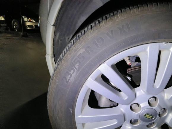 [上海·沪M] 二手路虎神行者22012款 2.2T SD4 HSE柴油版