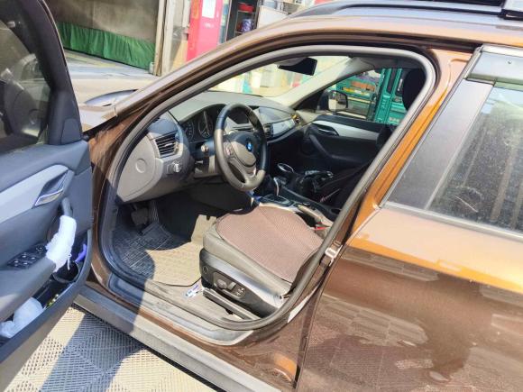 [上海·沪B] 二手宝马宝马X12014款 sDrive18i 领先型