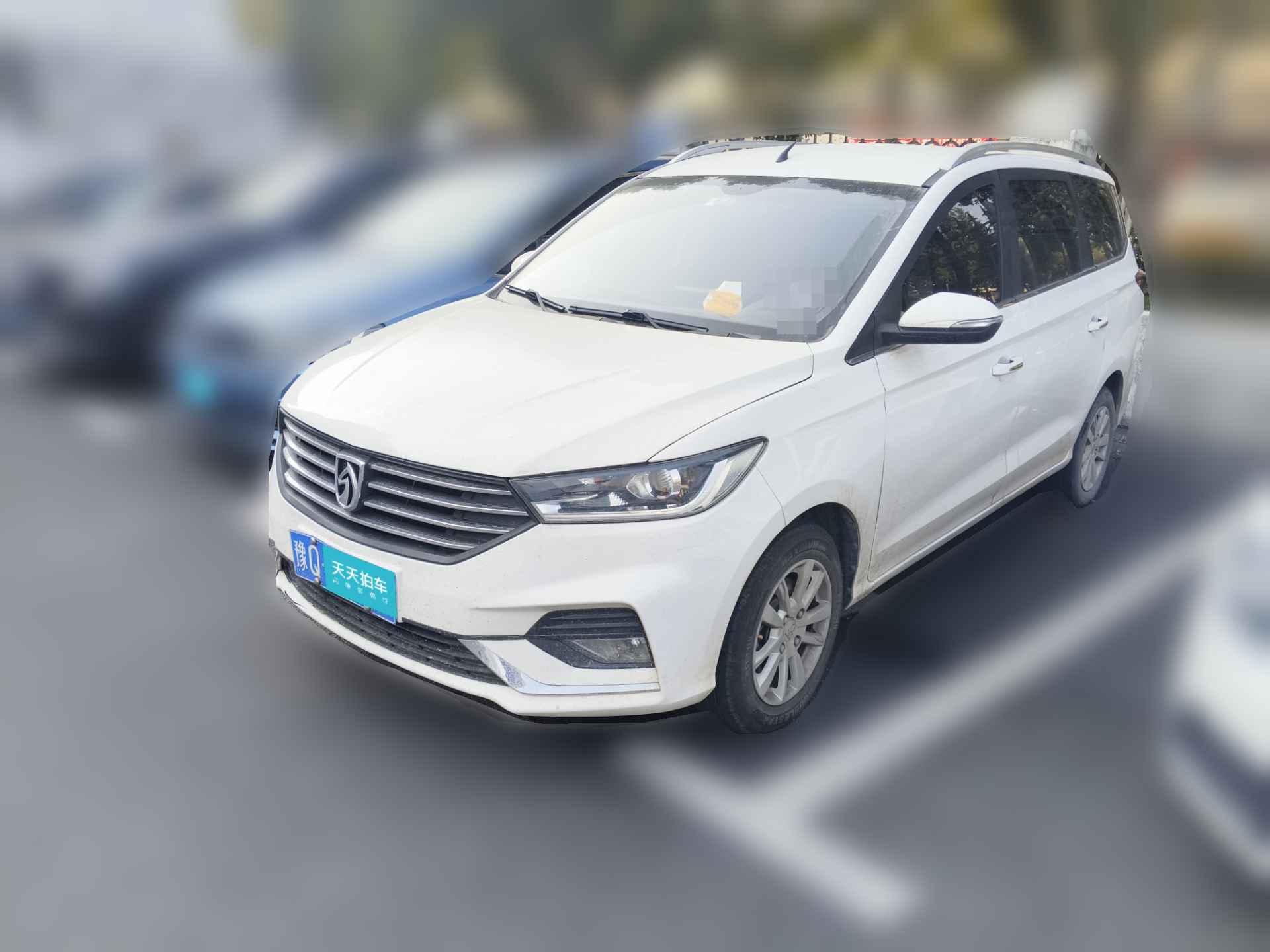 [上海·豫Q] 宝骏宝骏3602019款 1.5L 手动精英型 国VI