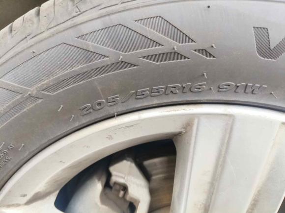 [成都·川A] 二手大众高尔夫2016款 230TSI 手动舒适型