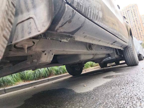 [杭州·浙A] 二手江铃域虎72016款 2.4T两驱豪华版JX4D24