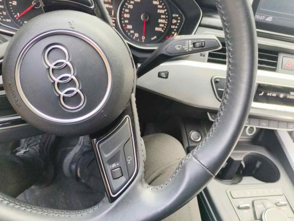 [苏州·苏E] 二手奥迪奥迪A4L2017款 40 TFSI 时尚型