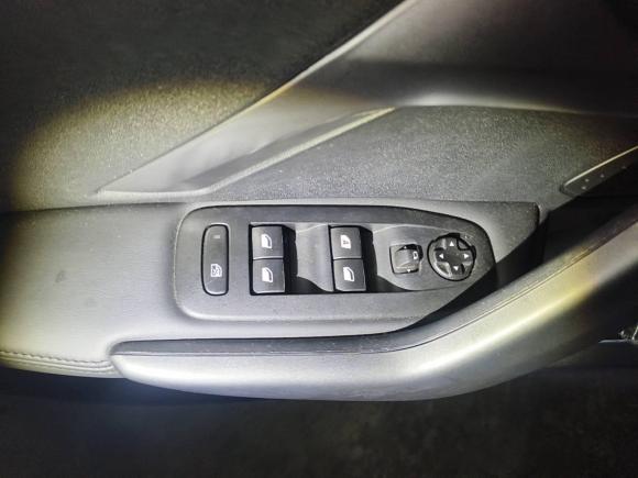 [杭州·浙A] 二手标致标致20082018款 230THP 自动豪华版