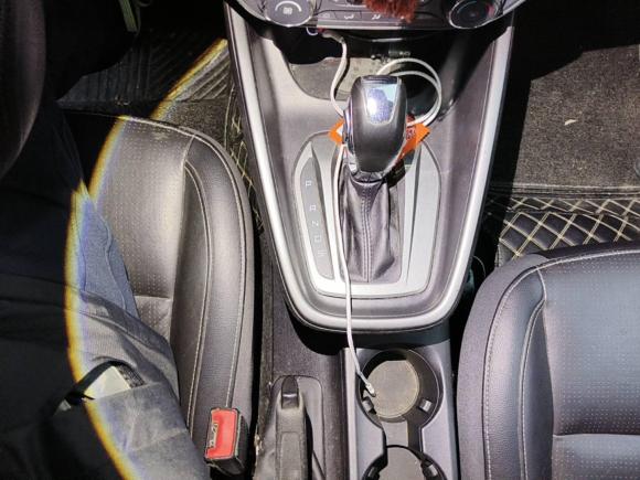 [南京·苏A] 二手福特福睿斯2015款 1.5L 自动时尚型