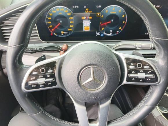 [佛山·粤E] 二手奔驰奔驰GLE2020款 改款 GLE 350 4MATIC 时尚型