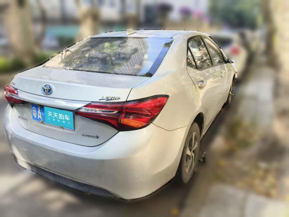 [广州·粤A] 二手丰田雷凌2017款 改款双擎 1.8H GS E-CVT精英天窗版 国V