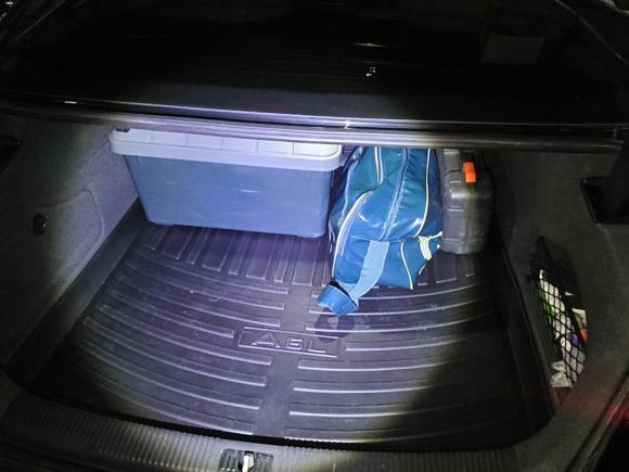 [济南·鲁A] 二手奥迪奥迪A6L2017款 30 FSI 舒适型