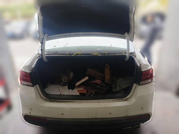 [苏州·苏E] 二手起亚起亚K42014款 1.8L 自动LUX