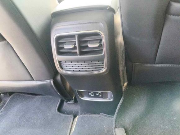 [嘉兴·浙F] 二手荣威荣威RX52020款 PLUS 300TGI 自动Ali国潮旗舰版