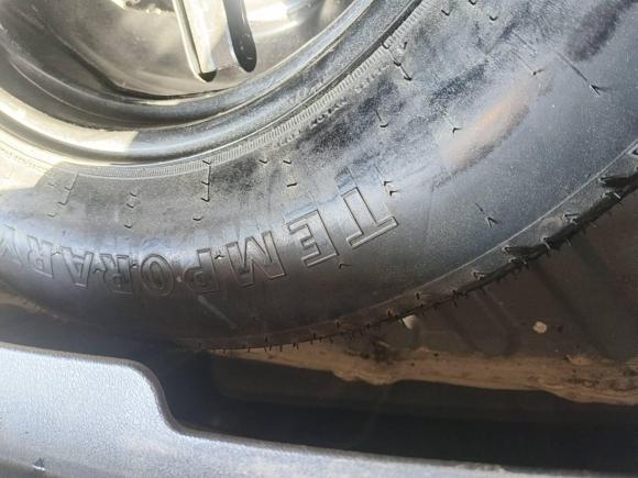 [广州·粤A] 二手Jeep指南者2014款 2.4L 四驱豪华版