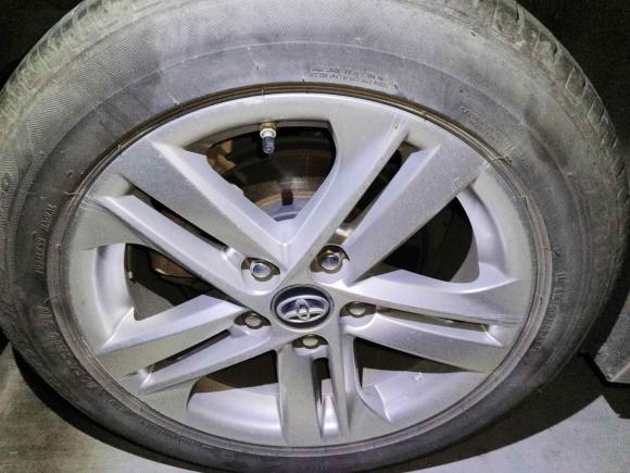 [深圳·粤A] 二手丰田雷凌2019款 双擎 1.8H E-CVT豪华版 国VI