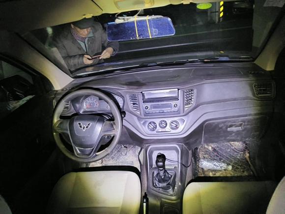 [成都·川A] 二手五菱汽车五菱宏光V2019款 1.5L劲取版国VI LAR