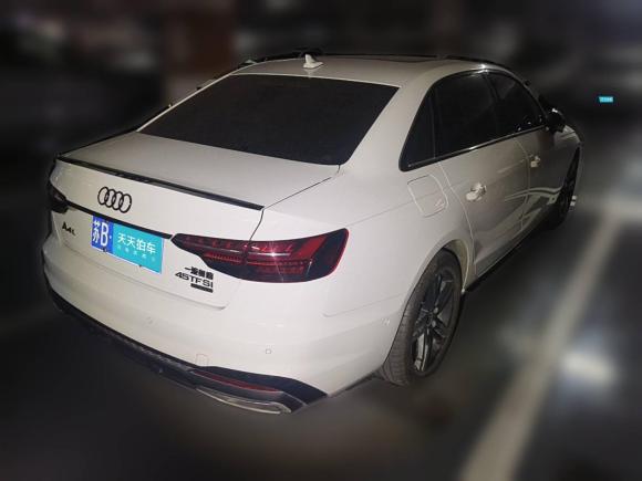 [苏州·苏B] 二手奥迪奥迪A4L2022款 40 TFSI 豪华动感型