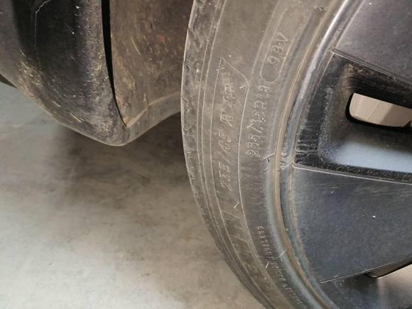 [武汉·鄂A] 二手特斯拉Model 32023款 长续航全轮驱动版