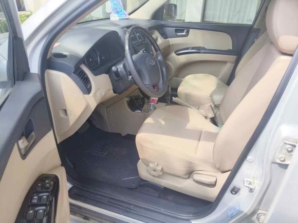 [上海·皖L] 二手起亚狮跑2012款 2.0L 自动两驱版GL