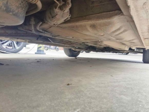 [苏州·豫N] 二手别克凯越2015款 1.5L 手动经典型