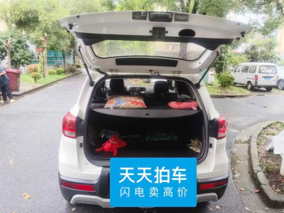 [上海·渝F] 二手起亚KX3傲跑2017款 1.6L 自动傲雅版