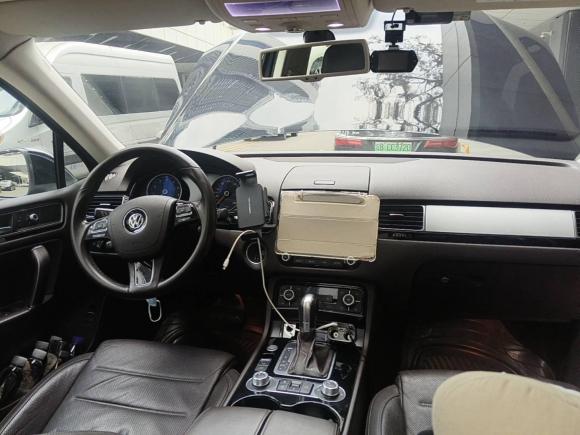 [深圳·粤B] 二手大众途锐2017款 3.0TSI 拓野型