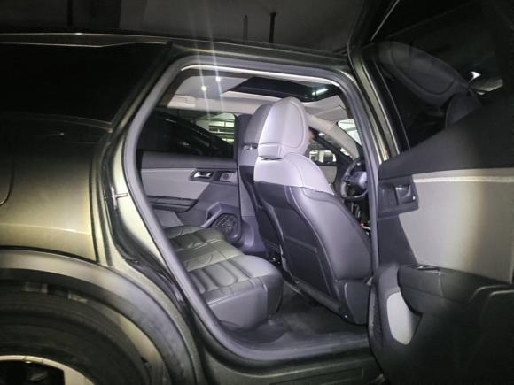 [无锡·苏B] 二手雪铁龙凡尔赛C5 X2022款 1.6T 享不凡 虎年开门红版