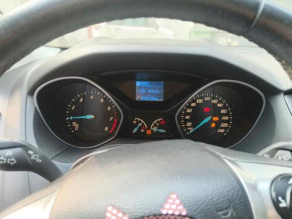 [南昌·赣A] 二手福特福克斯2012款 三厢 1.6L 自动风尚型