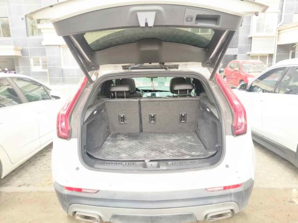 [南通·苏F] 二手凯迪拉克凯迪拉克XT42020款 28T 两驱领先型