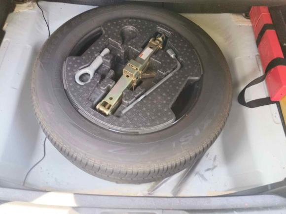 [苏州·苏U] 二手铃木维特拉2016款 1.6L 手动两驱进取型