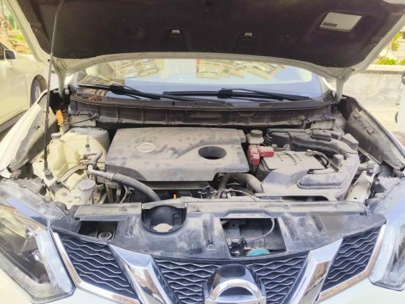 [青岛·鲁B] 二手日产奇骏2014款 2.0L CVT舒适版 2WD