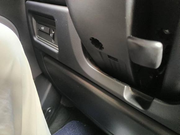 [温州·浙C] 二手路虎揽胜极光2014款 2.0T 5门耀动版