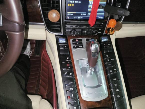 [深圳·辽B] 二手保时捷Panamera2012款 Panamera Turbo S 4.8T